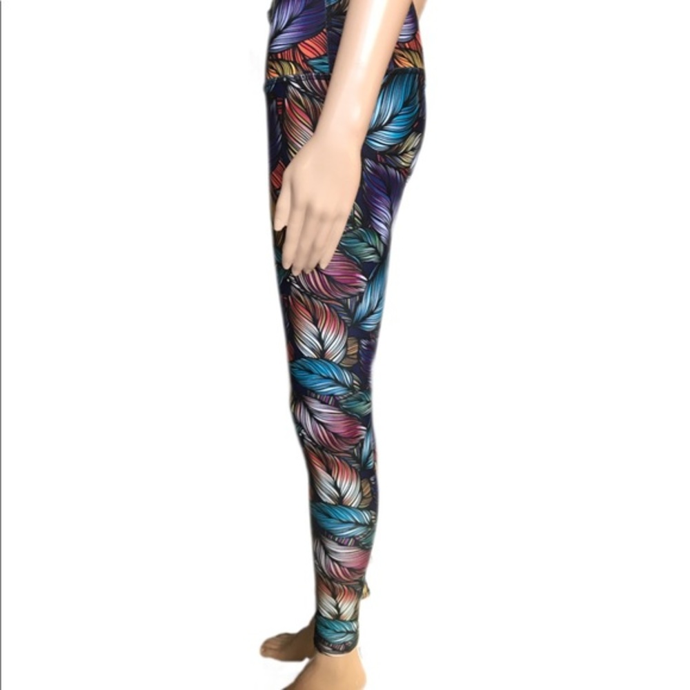 Yoganastix Fitted Athletic Leggings Reversible Med - Picture 3 of 8